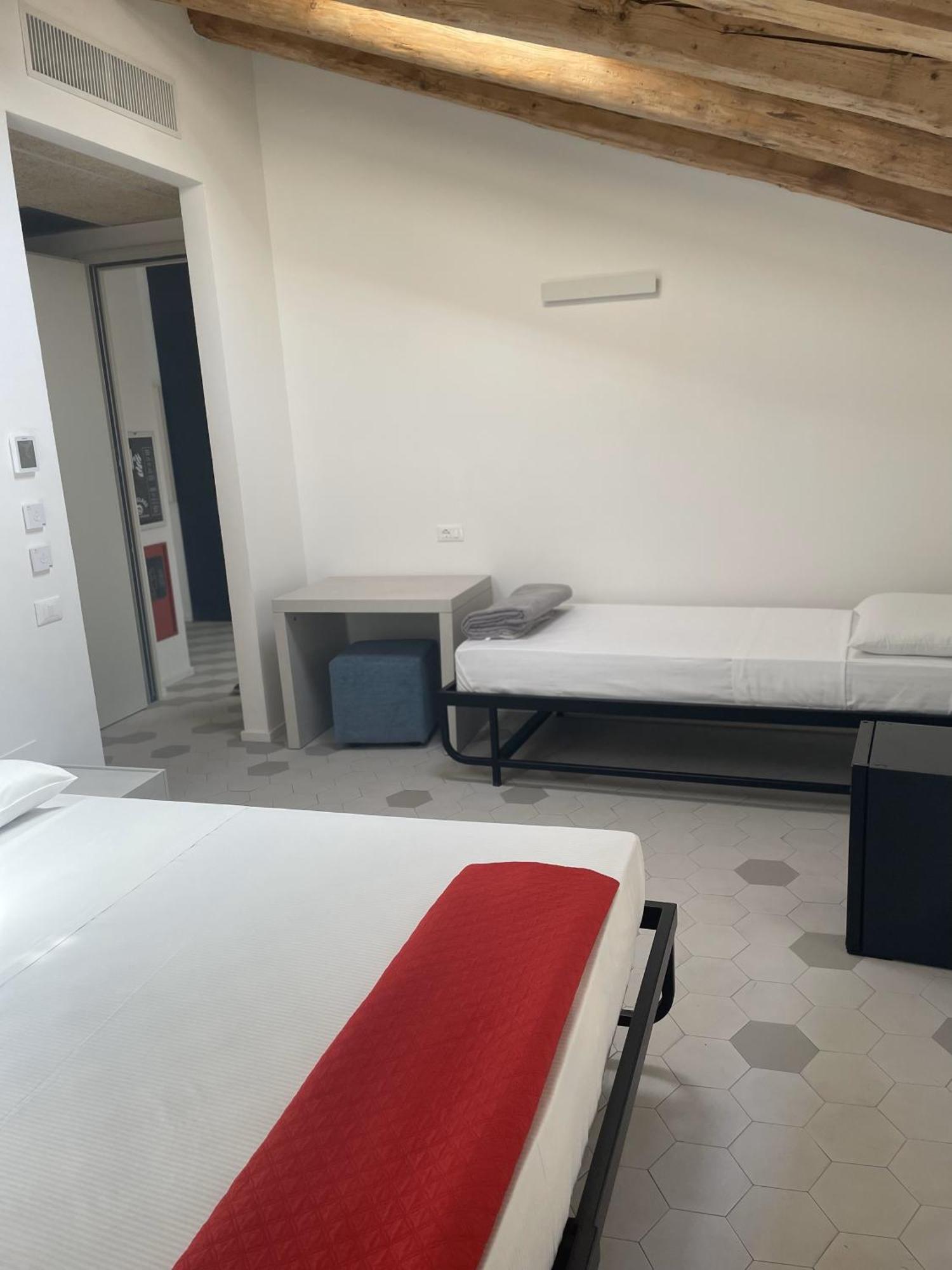 Casali Hostel トリエステ エクステリア 写真